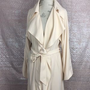 🆕 Tahari duster